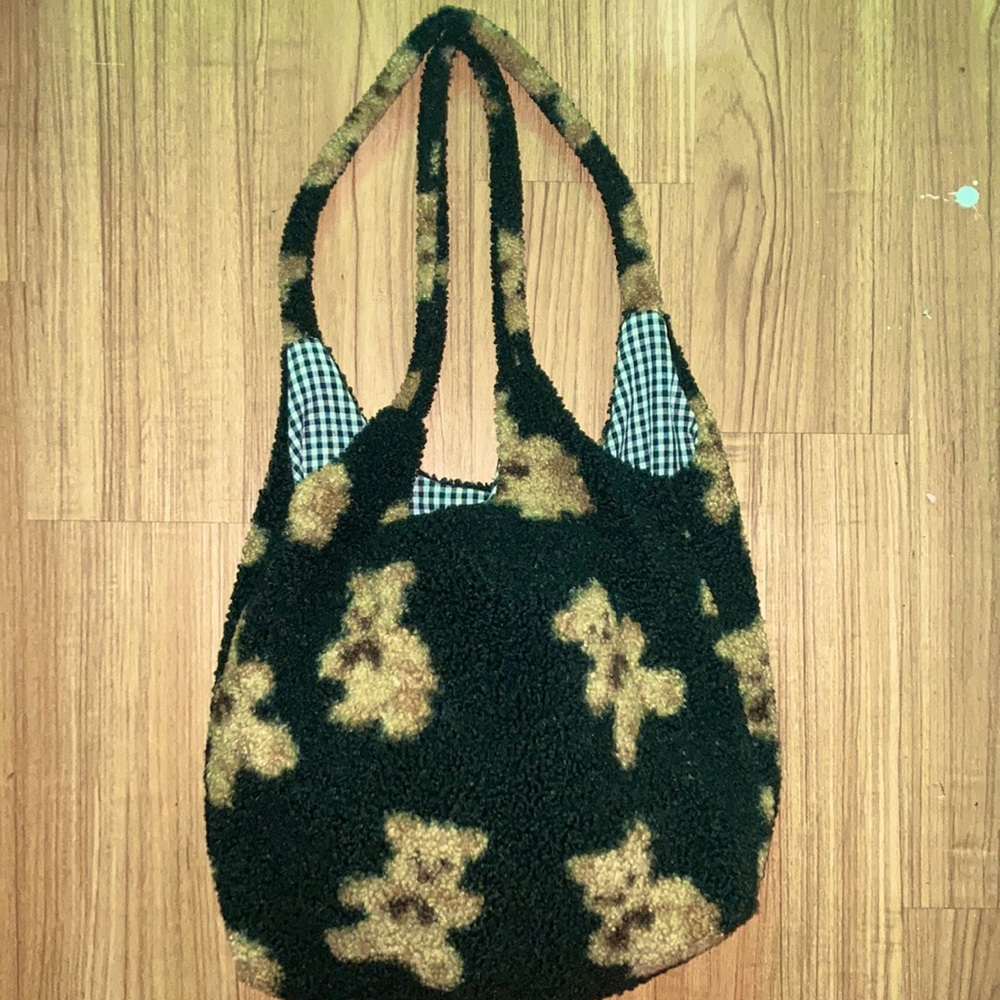 SHEIN teddy bear tote bag with plaid interior